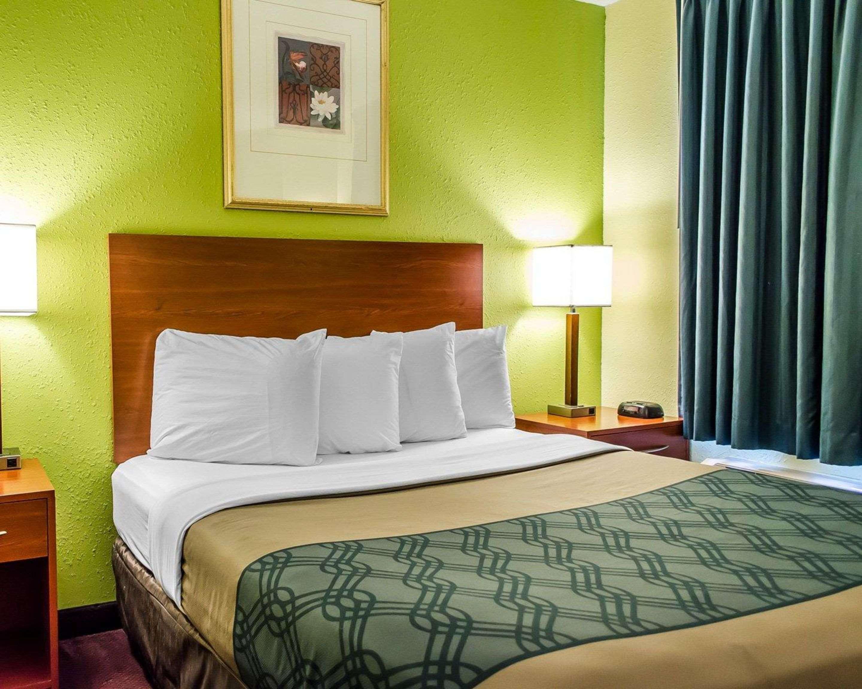 Econo Lodge Harrisburg/Hershey Buitenkant foto