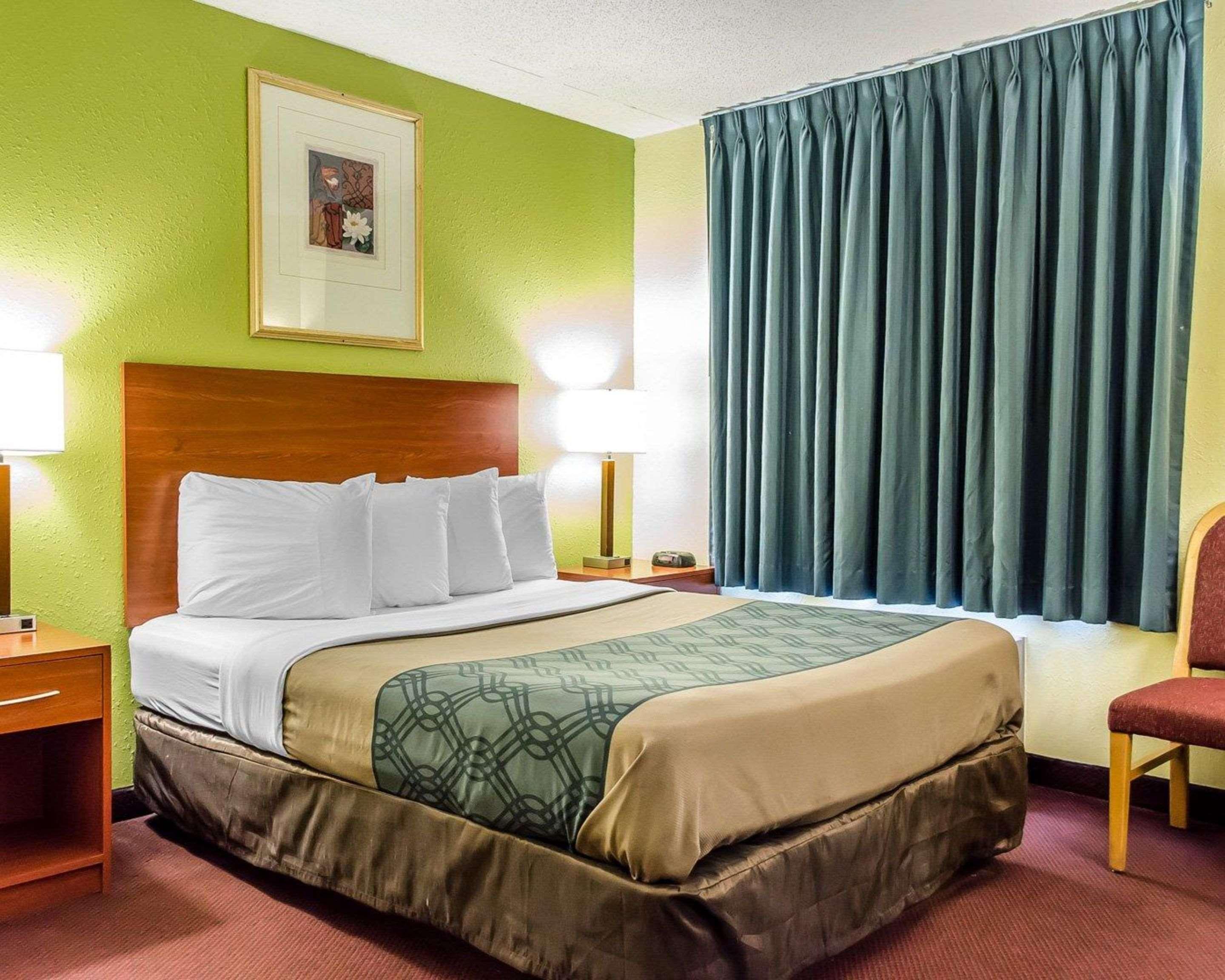 Econo Lodge Harrisburg/Hershey Buitenkant foto