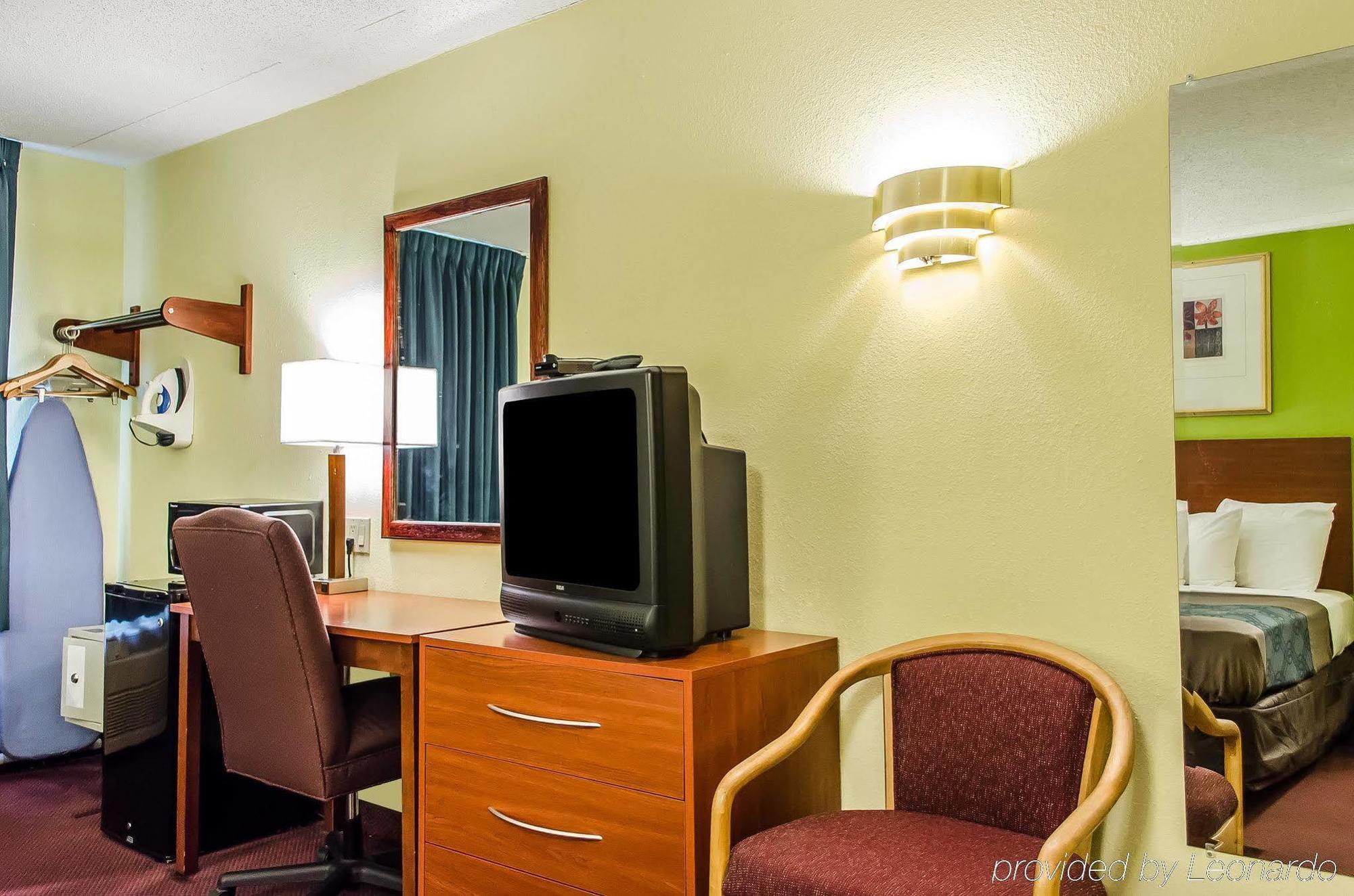 Econo Lodge Harrisburg/Hershey Buitenkant foto