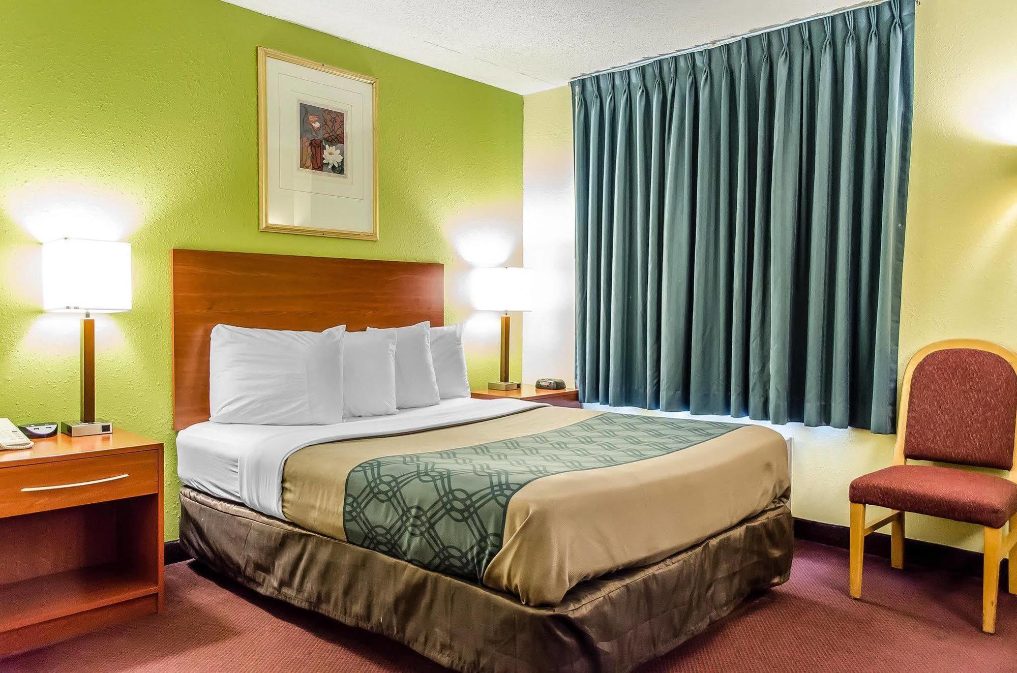 Econo Lodge Harrisburg/Hershey Buitenkant foto